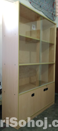 বুকশেলফ / শোকেস বিক্রয় হবে